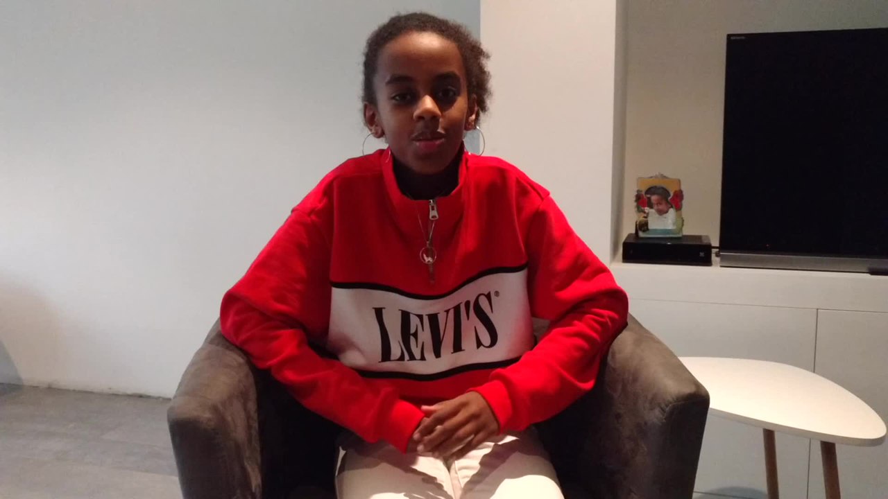 Quantum,13 ans, jeune actrice montoise . Vidéo Eric Ghislain