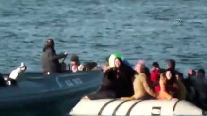 Yunan askerlerinin göçmenlere orantısız müdahalesi