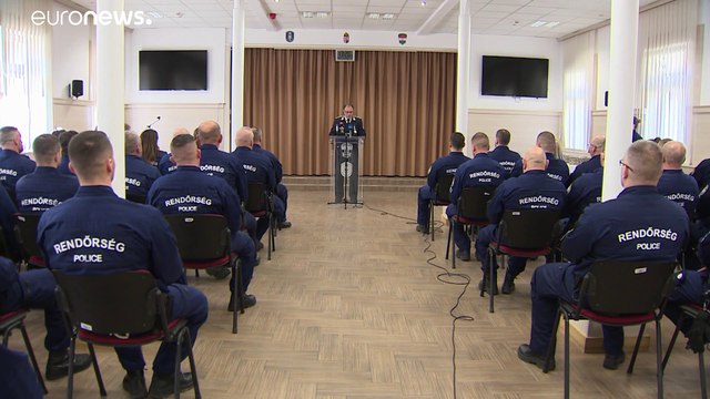 Filo spinato, cani e pattugliamenti: la caccia al migrante lungo la rotta dei Balcani