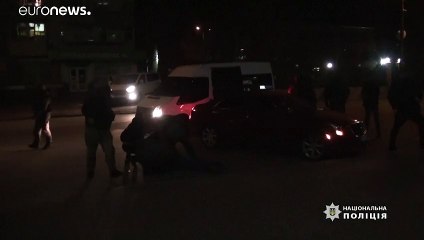 فيديو: الشرطة الأوكرانية تضبط شحنة مخدرات بقيمة 4 ملايين يورو
