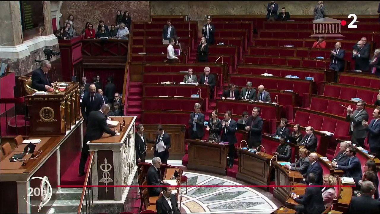 Réforme des retraites : le gouvernement fait-il des concessions ?