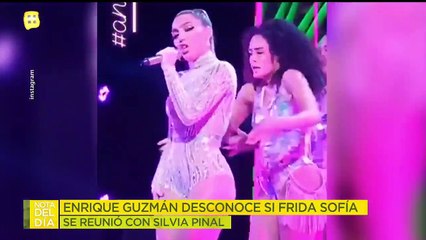 Enrique Guzmán fue padrino de las 100 representaciones de "Sugar". | Ventaneando