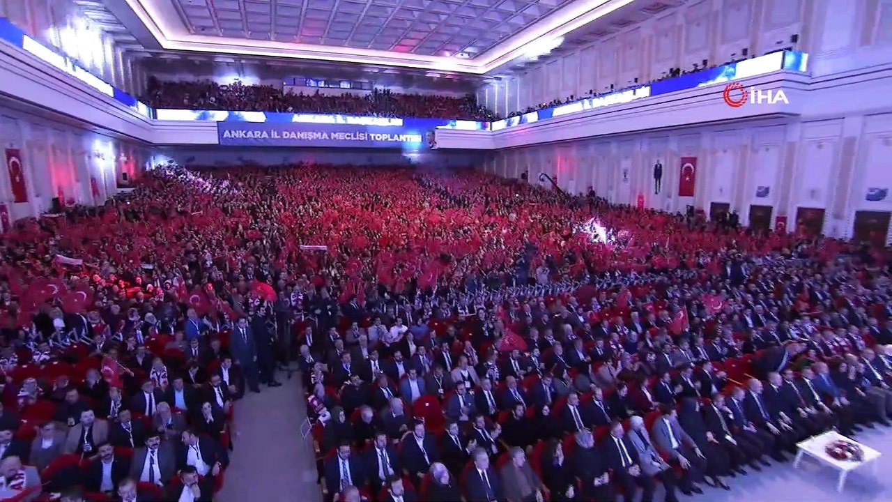 Cumhurbaşkanı Erdoğan:'Şimdi kapılar açılınca telefon üzerine telefon gelmeye başladı. Kapıları kapatın diyorlar, bitti artık o iş'