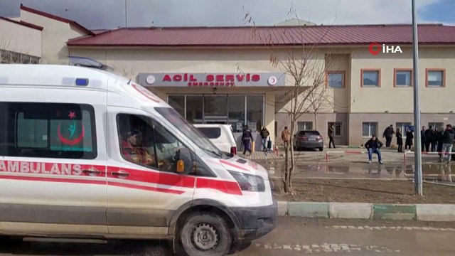 Servis aracına roketli saldırı: 30 yaralı