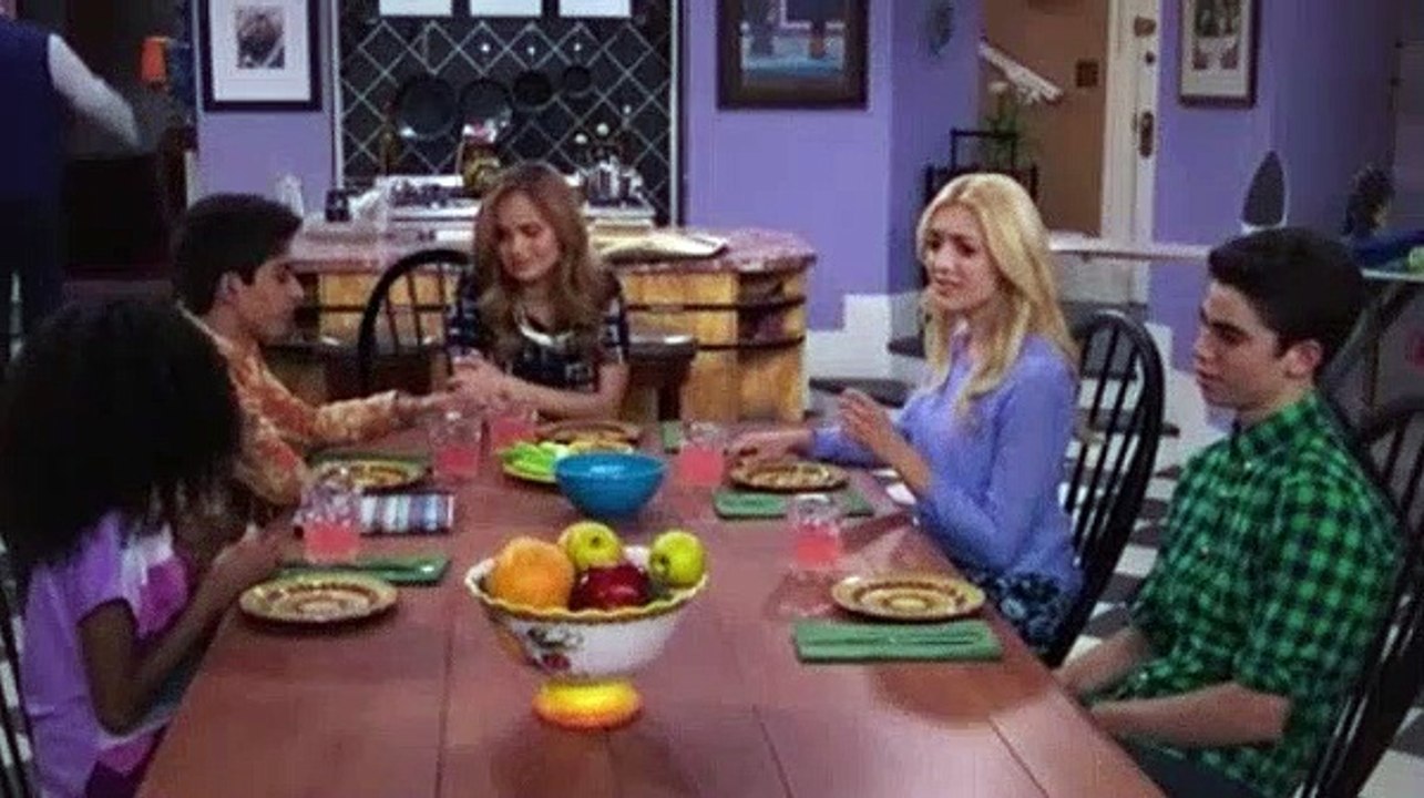 Jessie S04E11 Catch Of The Day