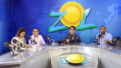 Los oyentes opinan sobre las protestas en la plaza de la bandera.