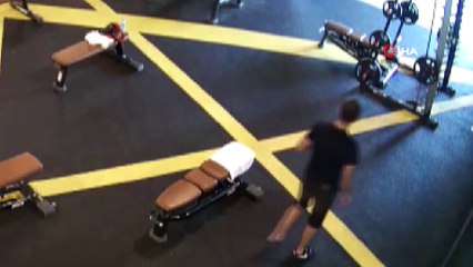 Ölen Azeri savcının babasından, ‘oğlum zehirlendi’ iddiası