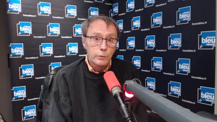 "Pour reporter les municipales, il faut une loi, donc c'est techniquement impossible" selon Michel Crespy