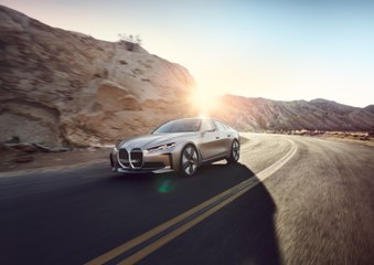BMW Concept i4 : le Coupé 4 portes 100% en électrique