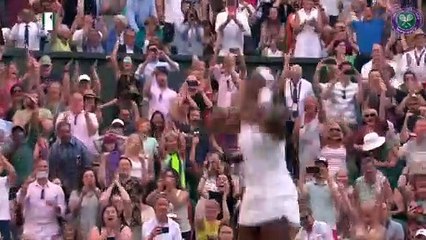 PHÉNOMÉNAL !!La gamine de 15 ans Coco Gauff gifle tout le monde sur son passage et se retrouve en 8 ème de finale.