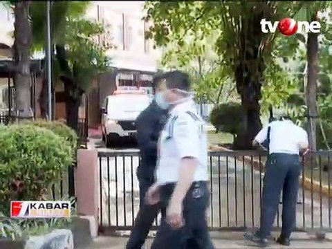 Dua Unit Ambulans Bawa Pasien ke Ruang Isolasi RSPI Saroso