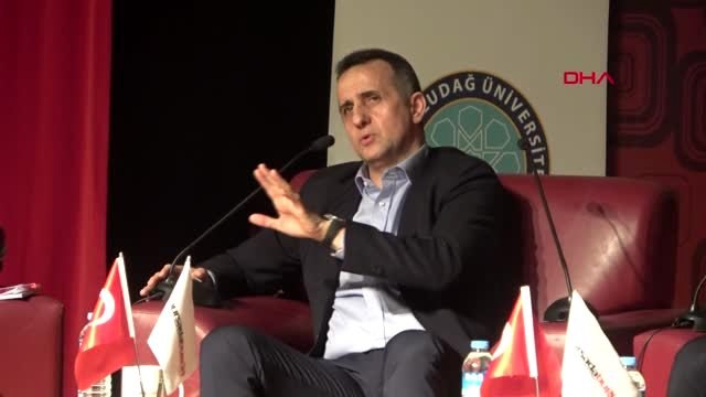 Spor tofaş, anadolu efes ve frutti extra bursaspor'un temsilcileri öğrencilere deneyimlerini aktardı