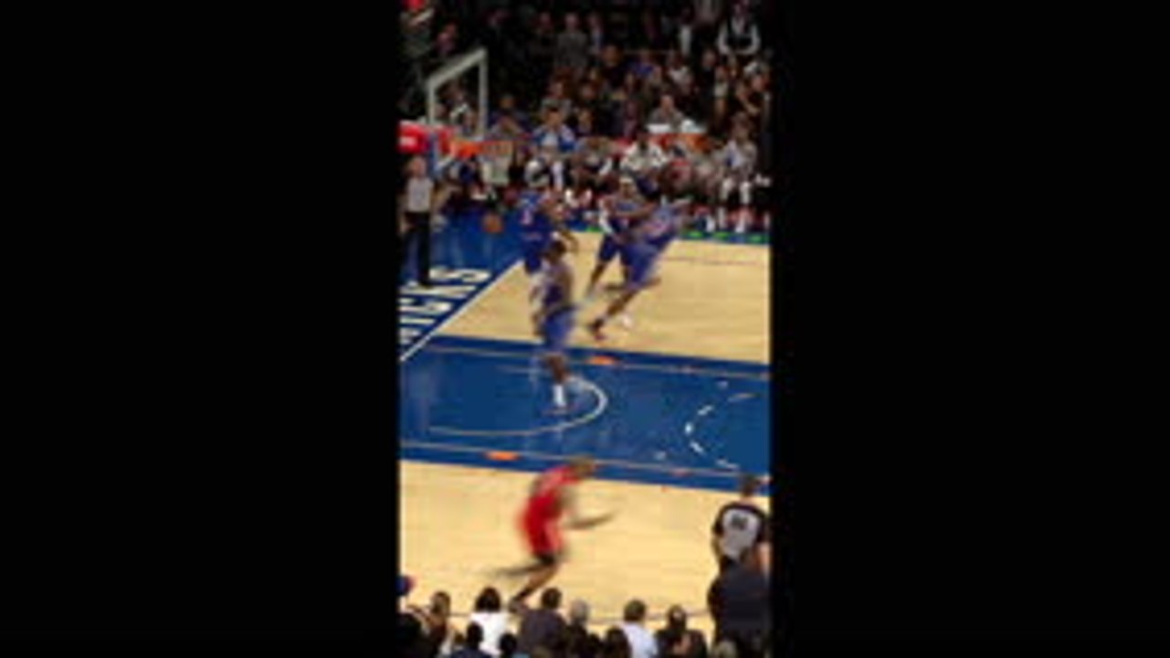 Westbrook dunk leaves even Harden stunned