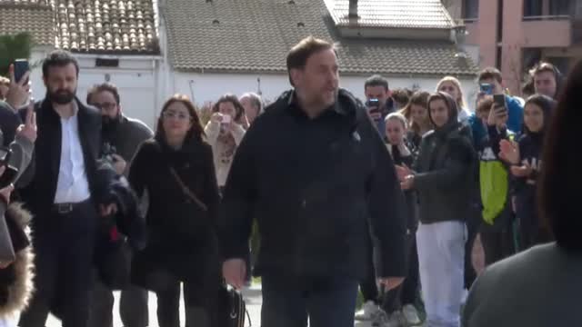 Oriol Junqueras, ovacionado a su llegada al campus de Manresa