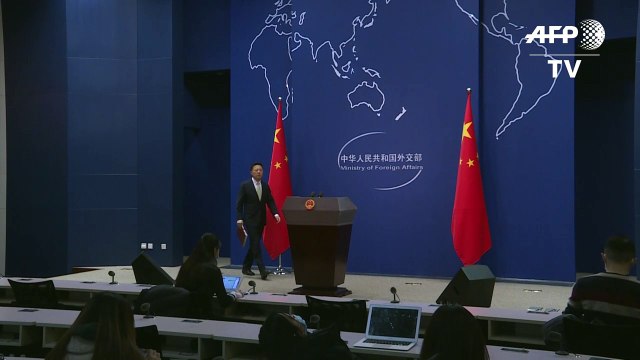 China amenaza con tomar medidas en respuesta a restricciones a medios chinos en EEUU