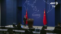 China ameaça EUA após restrições a jornalistas