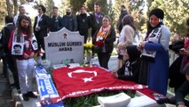Müslüm Gürses Vefatının 7’nci Yılında Mezarı Başında Anıldı