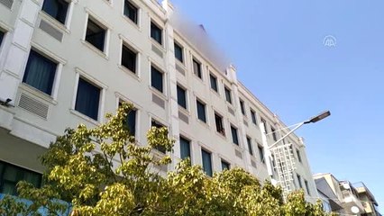 Üniversite öğrencisi genç kız yurtta bıçakla yaralandı