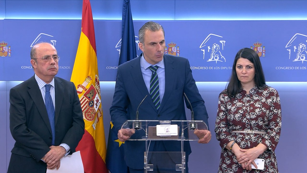 La ultraderecha amenaza con querellas por prevaricación por vetar la ley de Jusapol