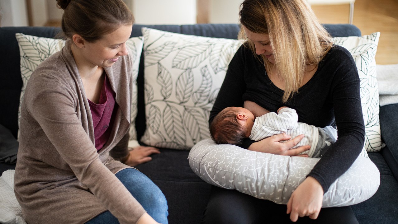 Hebammenmangel: 'Druck, nicht krank zu werden'