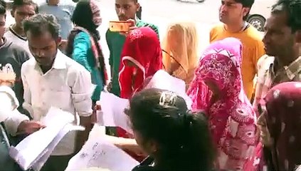 आगरा -पीड़ित परिवार ने लगाए पुलिस पर आरोप हत्या के मामले में नही हुई कार्रवाई