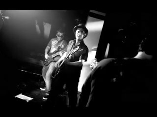 Vasoline [Rock-Grunge] Vasoline-Would-Rockin' in the Free World (En Vivo)