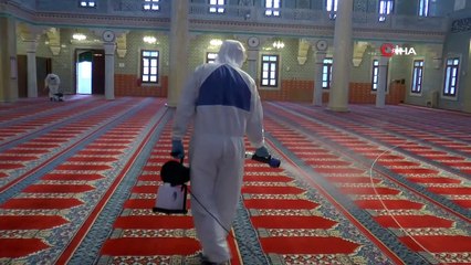 Büyükçekmece Belediyesi koronavirüse karşı dezenfekte işlemi başlattı