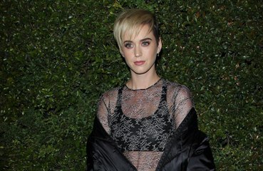 Katy Perry's parents won't hug her amid coronavirus fears