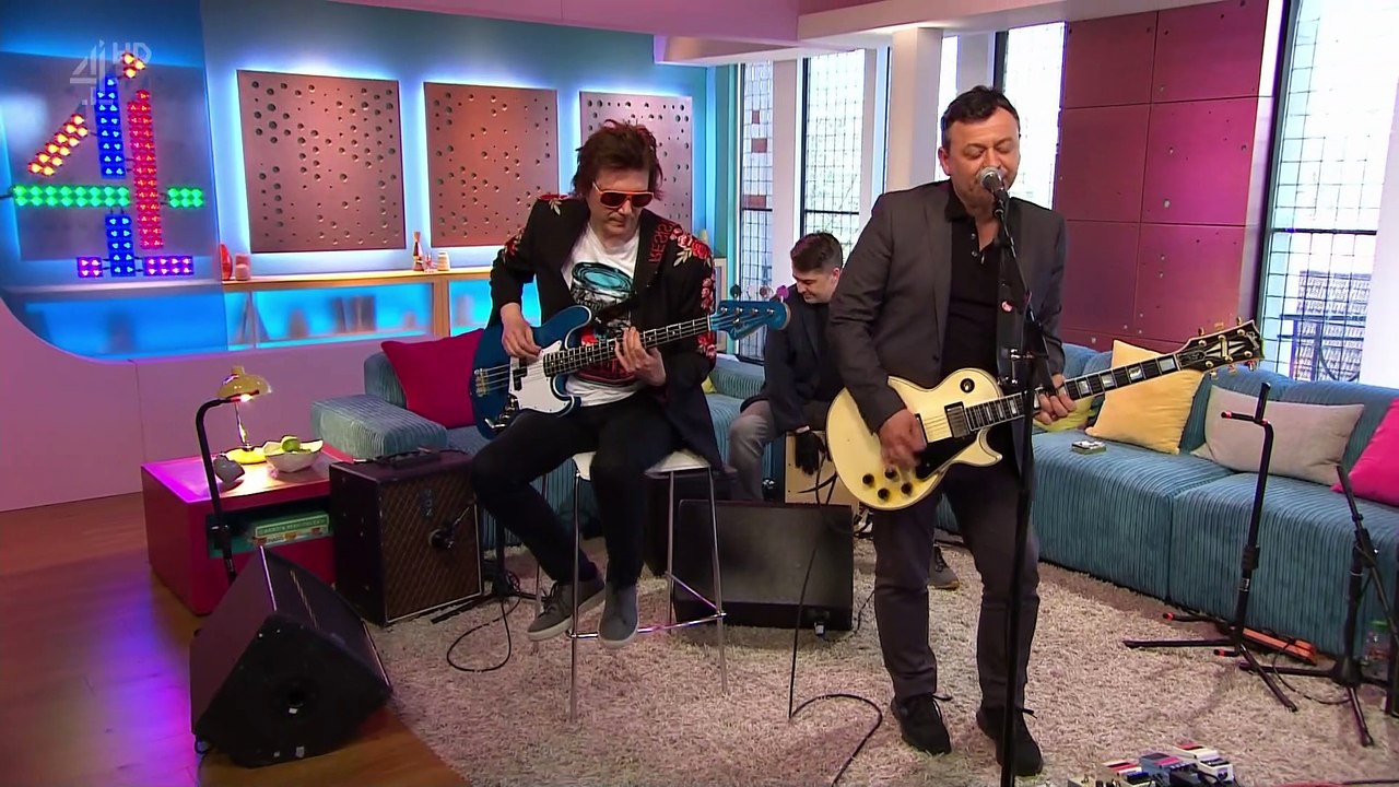 Manic Street Preachers - International Blue (Sunday Brunch, 2018)