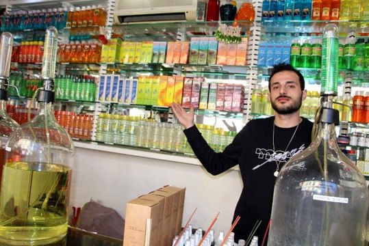 Trabzonlular koronavirüse karşı hamsi kolonyası ile önlem alıyor