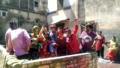 शामली: बड़े ही हर्षोल्लास के साथ मनाया गया रंगों का त्यौहार