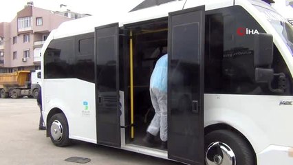 Ayvalık'ta koronavirüse karşı ilaçlamalar sürüyor