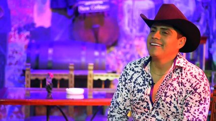 ¡Ya hubo más de un beso entre Caro y Pedro! | Enamorándonos