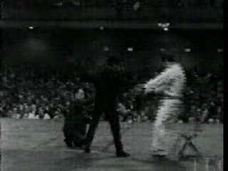 Bruce Lee One Inch Punch