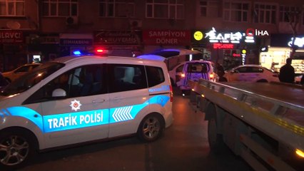Polis otosuna çarptılar kaçmak isterken kaza yaptılar