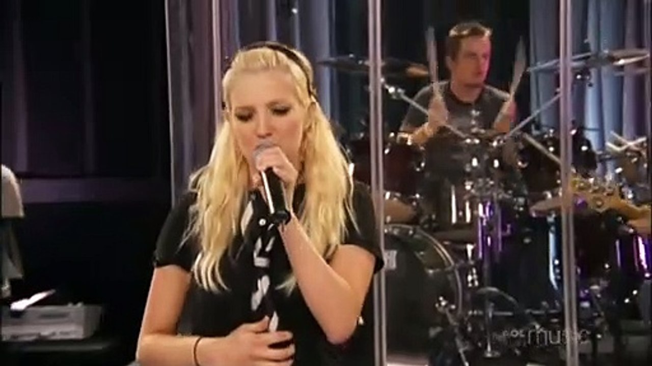 Ashlee Simpson - I Am Me (AOL Sessions)