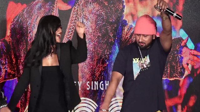 Honey Singh dances on Loca at song launch;Watch video | FilmiBeat
