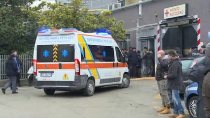 Vendimi i francës / Ndalon aktivitetet me mbi 5000 vetë