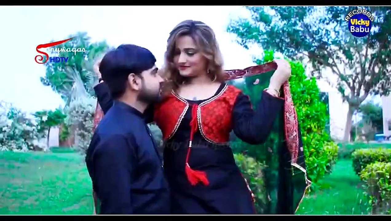 Preshan Main Honi Han   Aqsa Noor   New Saraiki & Punjabi Song{Sonywaqas}