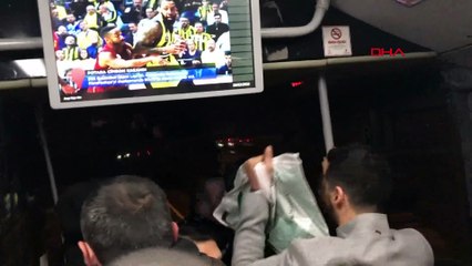 Metrobüste taciz iddiasına dayak