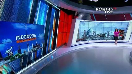 Tak Terima Warung Digusur, Ibu Ini Nekat Panjat Tower