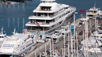 Muğla fethiye'ye gelen lüks yat 230 bin litre yakıt aldı