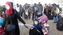 Πρόσφυγες καταγγέλλουν την Τουρκία για κακομεταχείριση και παραπληροφόρηση
