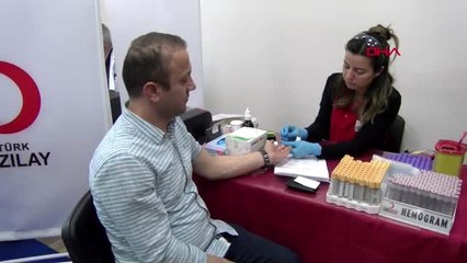 İstanbul'da istinaf mahkemesi'nde kan bağışı kampanyası