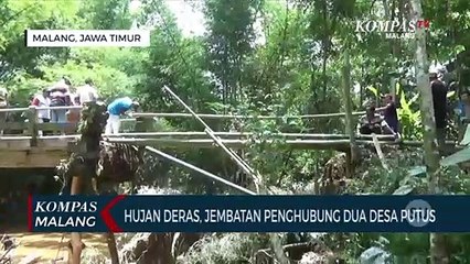 Diterjang Banjir, Jembatan Penghubung Dua Desa Putus