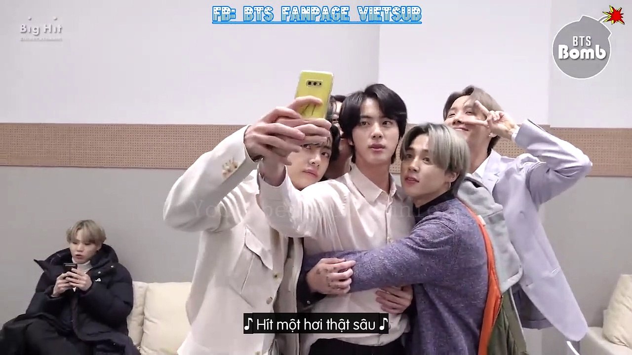 [VIETSUB] [BANGTAN BOMB] Selfie cùng Jin hyung - BTS (방탄소년단)