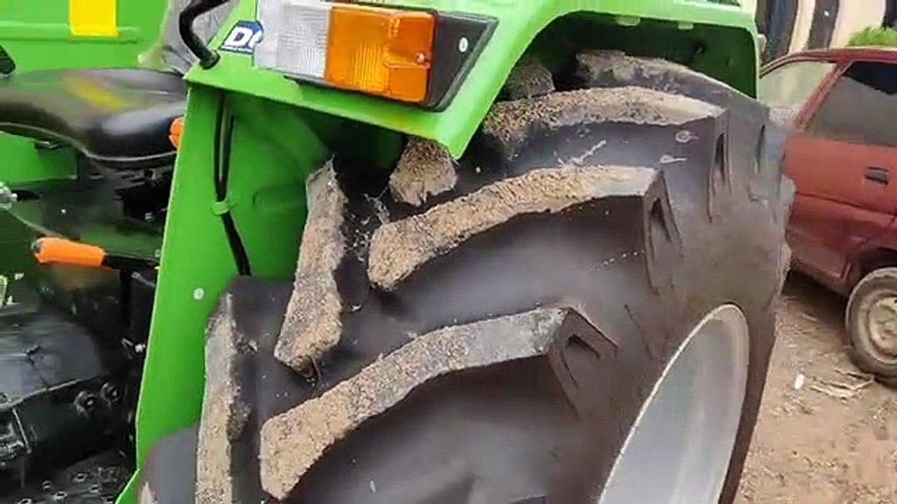 DEUTZ_FAHR_Agroluxx_55_tractor_full_feature_&_specification_price_with_review_d(360p)