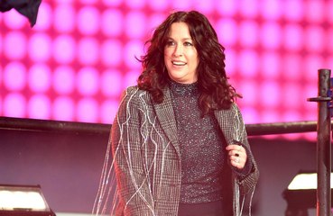 Alanis Morissette wouldn't be able to tour without her kids
