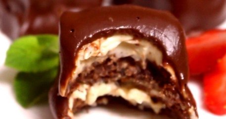 Le cheesecake surprise, avec des cookies et du chocolat !