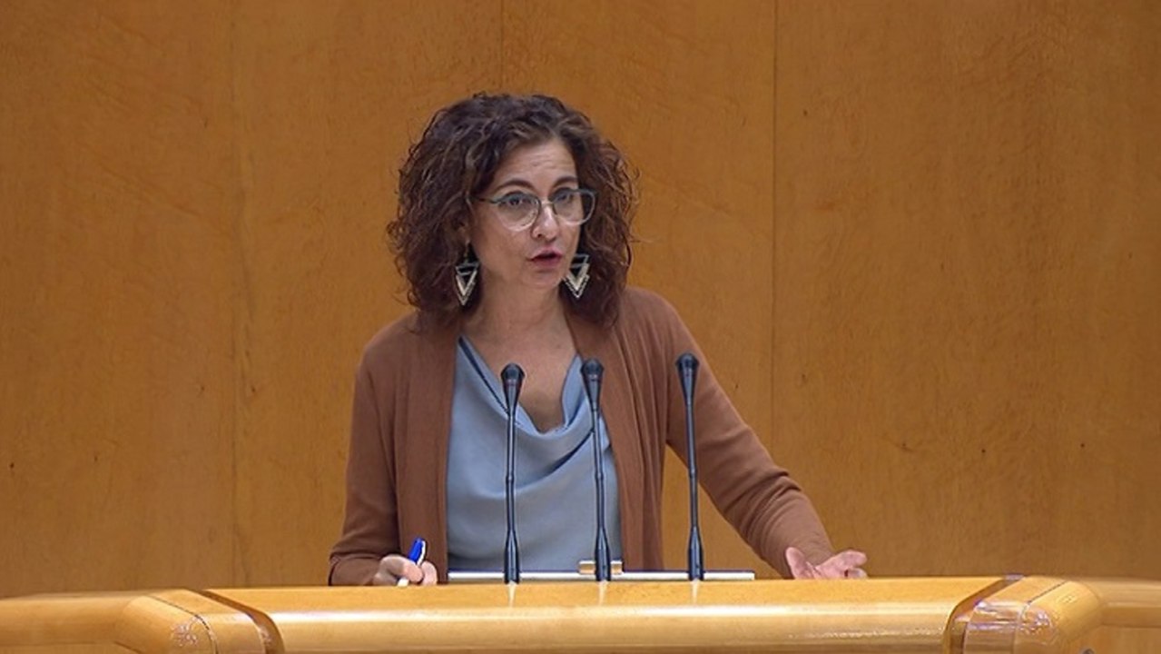 Hacienda se compromete a reducir el déficit al 1,5% en 2021